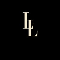 Live In Luxury logo - Similar company to P.S. Platinum Vacation Rentals