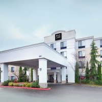 Red Lion Inn & Suites, Bothell