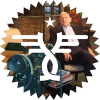 Dialyspa logo - Similar company to Emagine Reality