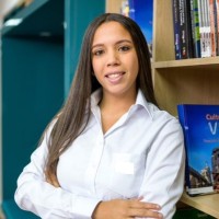 Syntia Ribeiro - RH & Carreira logo - Similar company to Hunter Rh Group