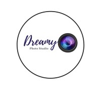 Dreamy Photo Studio logo - Similar company to My Favorite Run