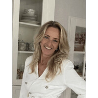 Autoverhuur Eefting logo - Similar company to Top Support Nederland Bv