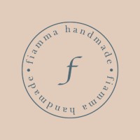 Fiamma Velas Aromáticas, Artesanais e Personalizadas logo - Similar company to Osar