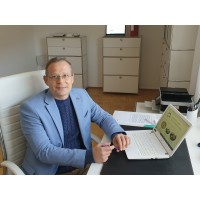 Nielsen & Frank Consulting GmbH logo - Similar company to The 6 Startup Stages