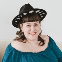 Maiden, Mother, Crone Photography logo - Similar company to Forward