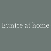 Eunice at home logo - Similar company to Eunice - Software De Gestão De Formação