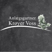 Anlægsgartner Krøyer Voss logo - Similar company to Ronæs Entreprenør, Din Kloakmester