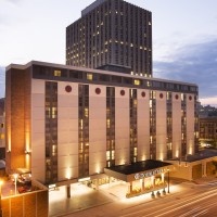 DoubleTree by Hilton Hotel Milwaukee Downtown logo - Similar company to Mpi Wisconsin Chapter