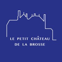 Le Petit Chateau De La Brosse logo - Similar company to Dfh