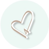 AUMIA BEAUTY logo - Similar company to Hijauku.Com