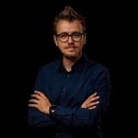 Łukasz Bera - Fotografia reklamowa Wrocław logo - Similar company to Lual.Shots / Fotografia•Edycja•Grafika•Szkolenia•Sprzedaż Art_Dzieła•Rękodzieło / Lyuda Lual_