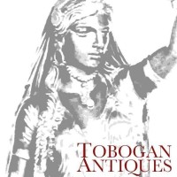 Tobogan Antiques logo - Similar company to Majuscule
