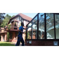 Window Cleaning Edinburgh logo - Similar company to Window Cleaning In Kc