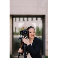 Marcela Grassi Photography logo - Similar company to Magpaper.Digital