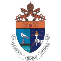 União de Estudantes do Colégio Universitário PIO XII logo - Similar company to Colégio Papião