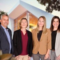 Eigenheim Schweiz GmbH - eigenheimschweiz.ch logo - Similar company to Immomenu