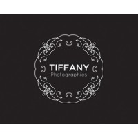 Tiffany Oliver Photographies logo - Similar company to Bonnes Manières