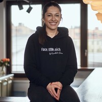 Faces of Munich logo - Similar company to Iris Reading