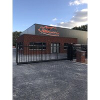 Dakdekkersbedrijf Verhoeven B.V. logo - Similar company to Roef