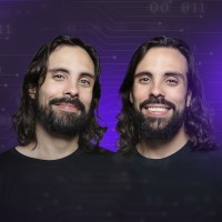 Dev em Dobro logo - Similar company to Código Fonte Tv