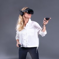 Jelena Januskevic logo - Similar company to Noise Makers - Fr