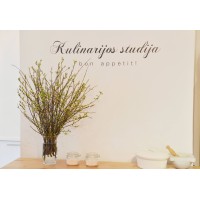 Kulinarijos Studija logo - Similar company to Turing School