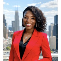 Coach Ophelia Marie logo - Similar company to Upper Coaching®️