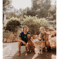 B&M Experience Ibiza logo - Similar company to De Content Camper