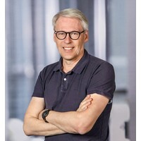 Peter Lennartz logo - Similar company to Blank Digital