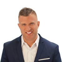 Mathieu Arseneault Inc. Courtier immobilier Re/max logo - Similar company to Groupe Moderne