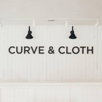Curve & Cloth logo - Similar company to Burlap & Birch