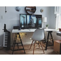 Desk Setups logo - Similar company to Sequoia Setups