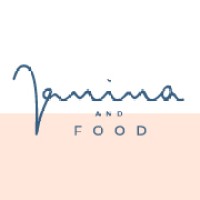 Janinaandfood logo - Similar company to Smart Chiefs