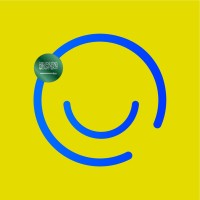 Smell and Smile logo - Similar company to اروماتك فاميليز Aromatic Families