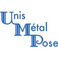 Unis Metal Pose
