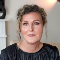 MetaMind Breakthrough logo - Similar company to House Of Appearance