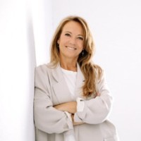 LOLA GÓMEZ ─ PSICÓLOGA & COACH logo - Similar company to Tecsal S.A.