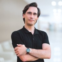 Dr. Víctor Morales Marcos ⦿ Cirujano Traumatólogo Málaga logo - Similar company to Vic Micro Sl