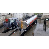 Centro técnico de lavado y mantenimiento automotriz 