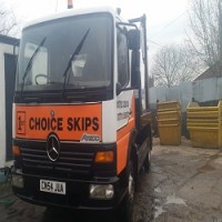 1St Choice Skips logo - Similar company to Rooms Group Limited