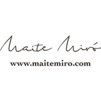Maite Miró Fotografía logo - Similar company to Rama Cursos - Escola De Fotografia