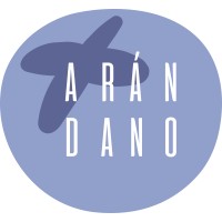 Arándano Estudio Creativo logo - Similar company to Intrépido Digital