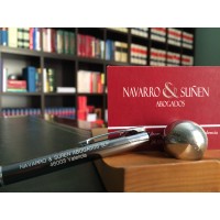 NAVARRO & SUÑEN ABOGADOS logo - Similar company to Colegio Mayor La Alameda