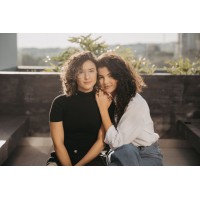 Huaíne e Mavi - Fotografia Empresarial e de Família logo - Similar company to Cdw Tech