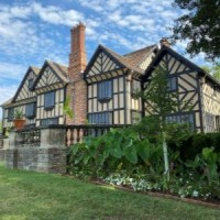 Agecroft Hall & Gardens logo - Similar company to Highland Support Project