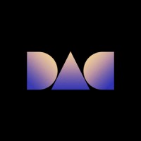 Drawing A Crowd logo - Similar company to Quraz