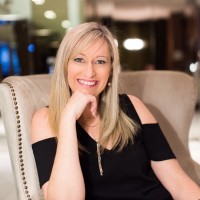 Lee Ussher: Digital & Social Media Brand Marketing | Speaker | Leadership Mentor | Corporate Trainer