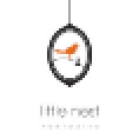Little Nest Portraits logo - Similar company to Laura Meyer Creative