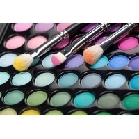 Makeup Company logo - Similar company to Hrtechcircle