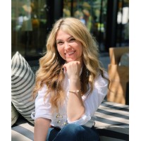 Scholarship Navigator logo - Similar company to Goldman Sachs 10,000 Small Businesses Iowa